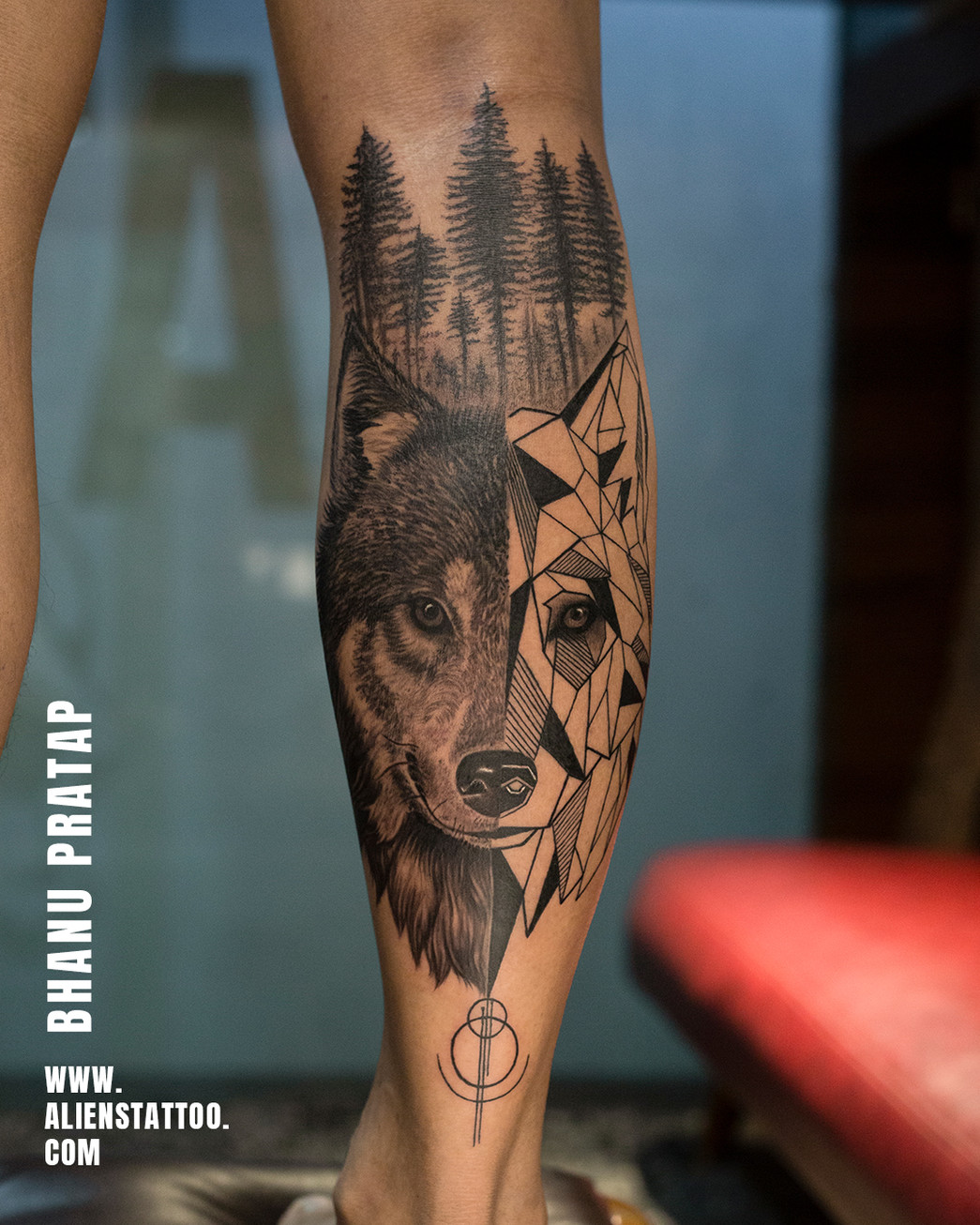 wolf realism and geometric tattoo